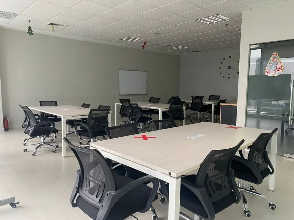 Disewakan Ruang kantor furnished di Menara Sunlife Mega Kuningan