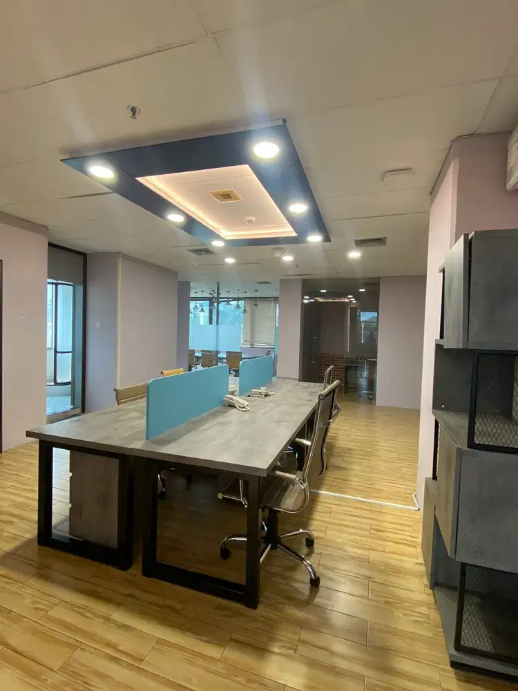 Di sewakan office furnished di Wisma Antara