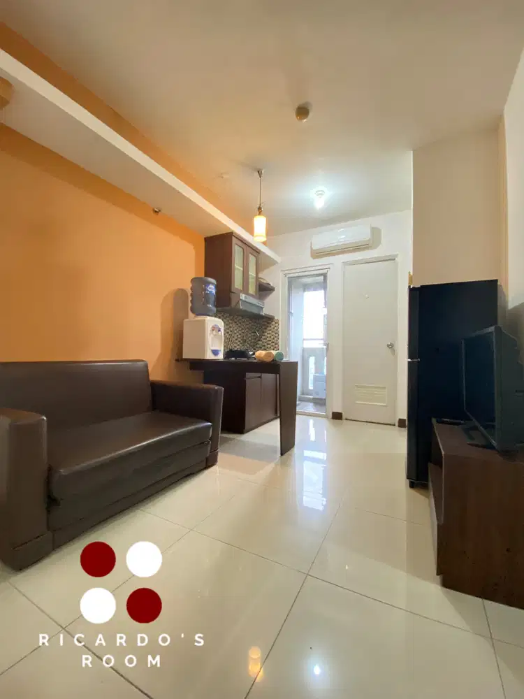 DISEWAKAN CEPAT ! APARTEMEN 2BR FURNISHED GREEN PRAMUKA CITY