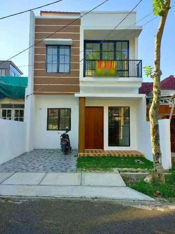 rumah dua lantai bagus rapih siap huni di sentul city
