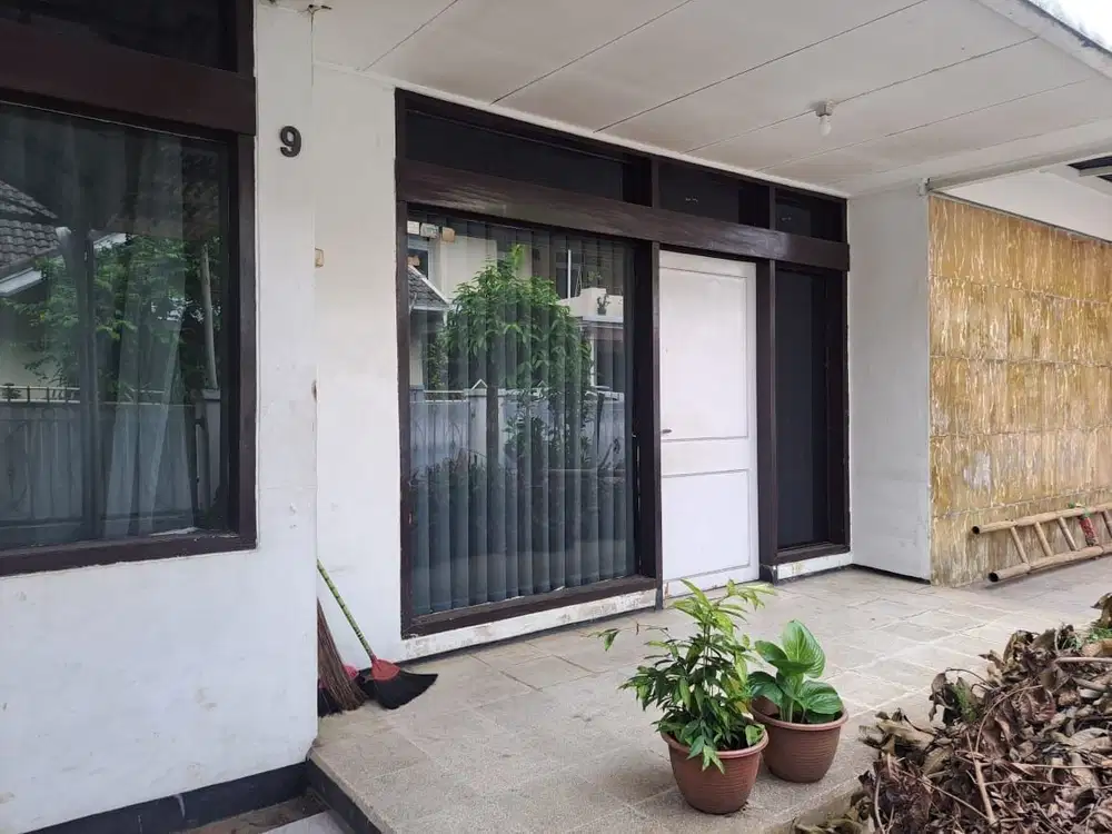 Rumah Luas Di Sekelimus Buah Batu dkt RS Mayapada Soekarno Hatta