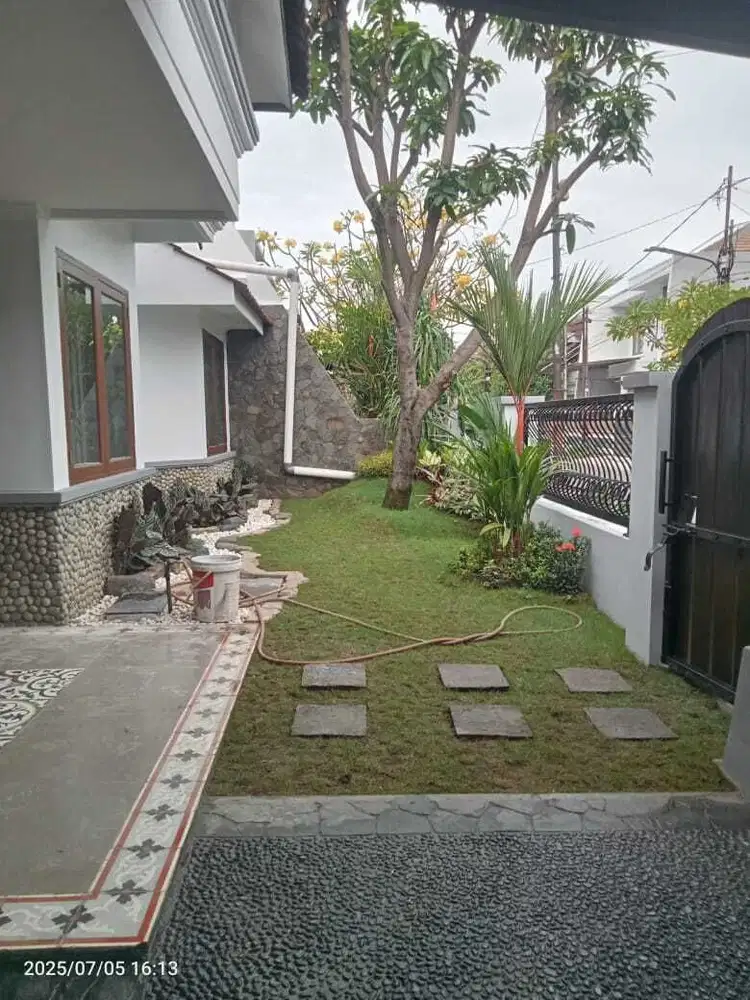 Jual Rumah Second Terawat di Perumahan area Baruk, Surabaya