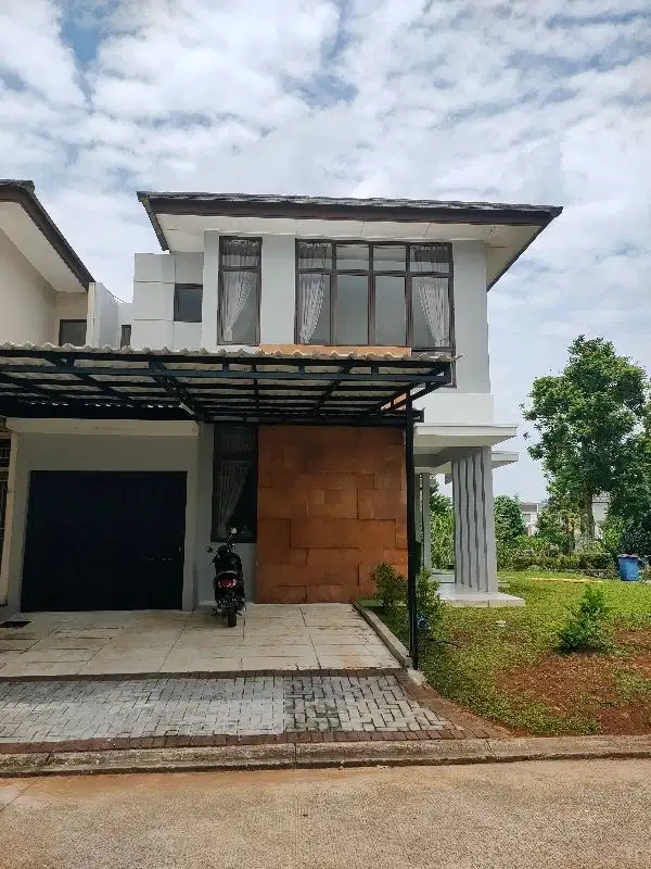 rumah hook bagus siap huni halaman luas
