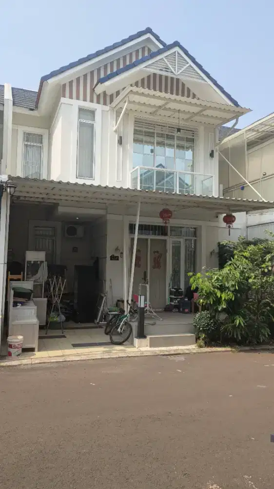 Di jual BU / Di sewakan BU Butuh Uang cepat di jual rugi Full furnish