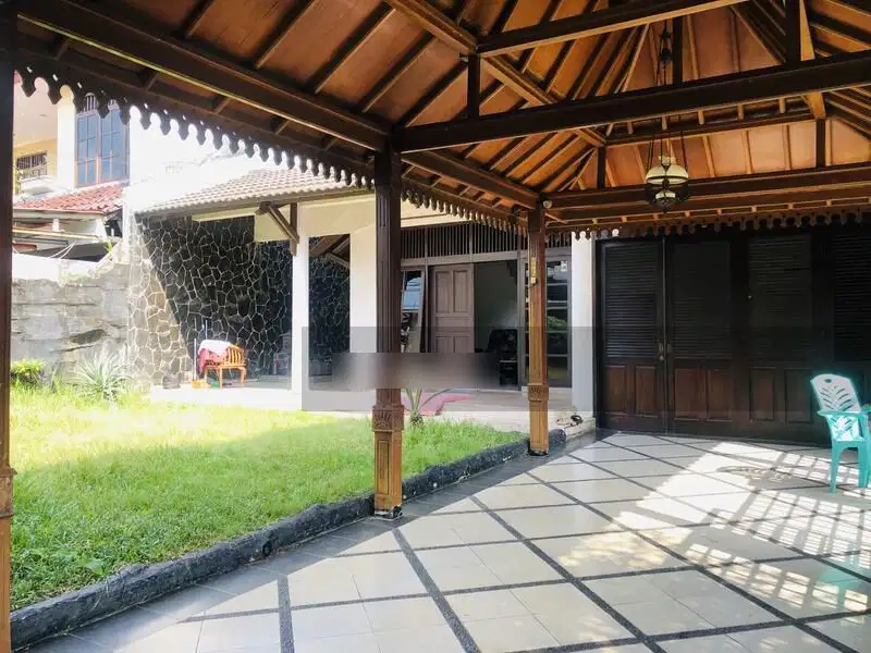 Rumah tinggal strategis kebayoran lama