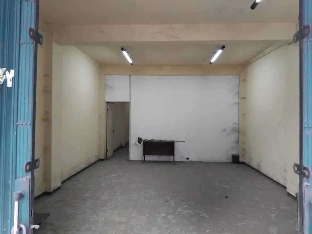 DiSewakan Ruko di area dekat Mayjen Sungkono, Surabaya