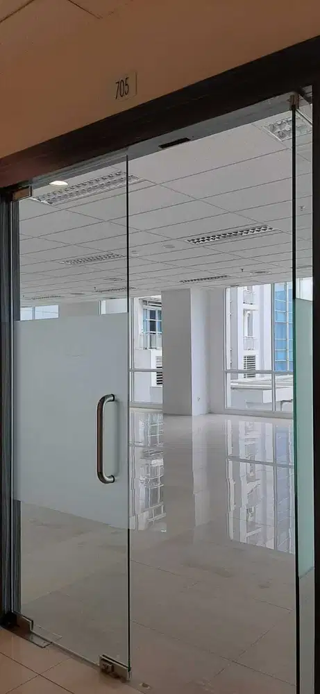 DISEWAKAN THE HONEY LADY OFFICE