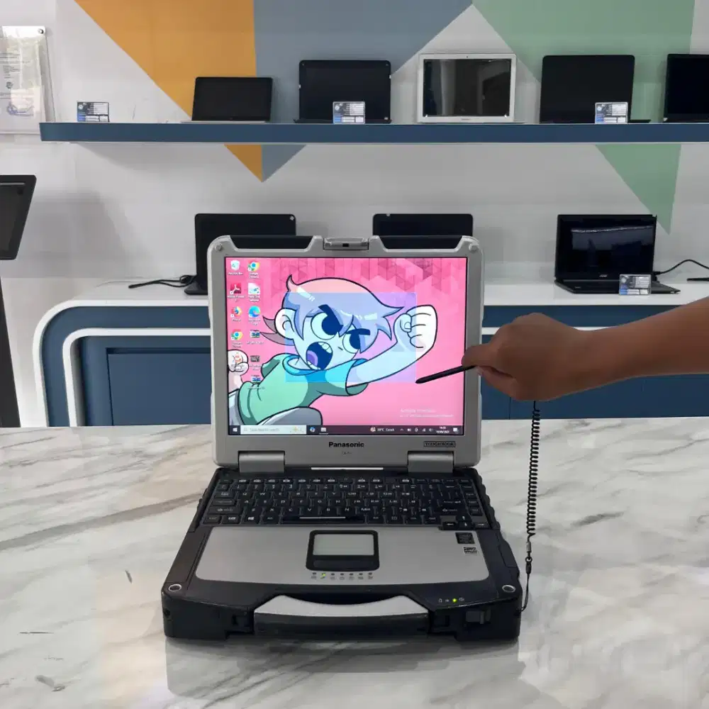 [CF31]Laptop Editing Panasonic i5gen5 8GB SSD 14 Touchscreen