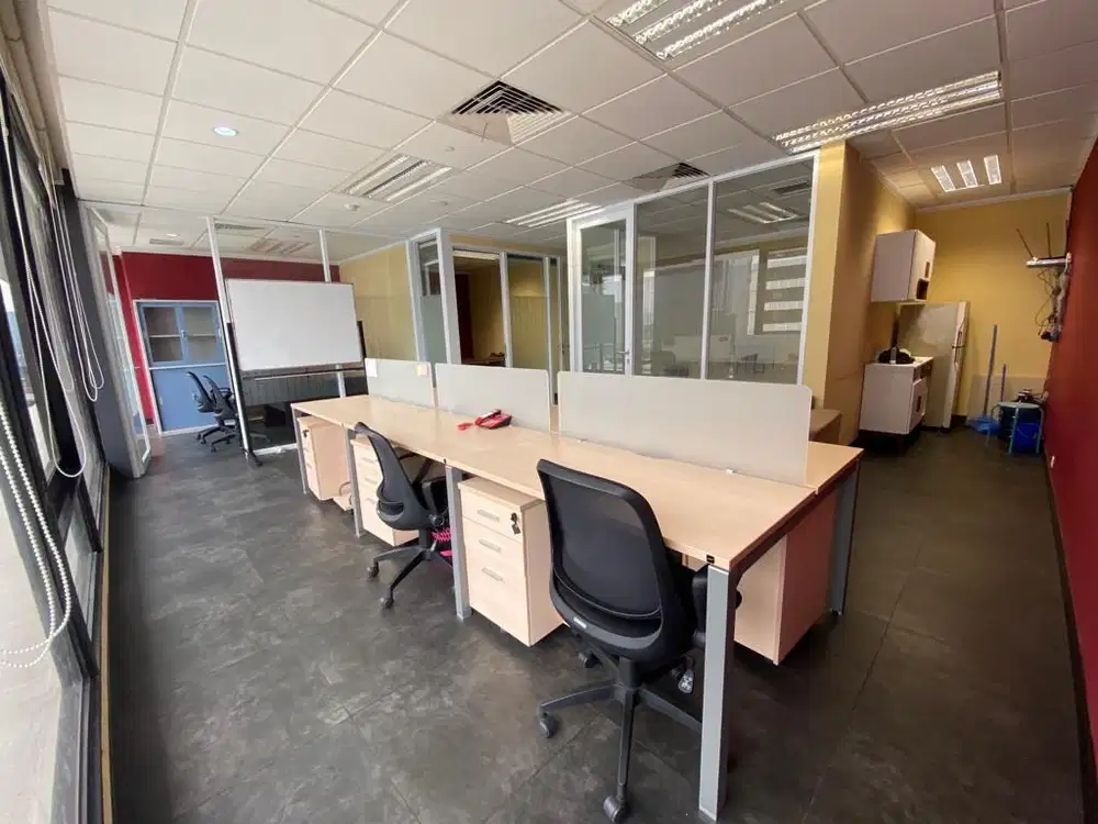 DISEWAKAN OFFICE FULLY FURNISH DI WTC 5