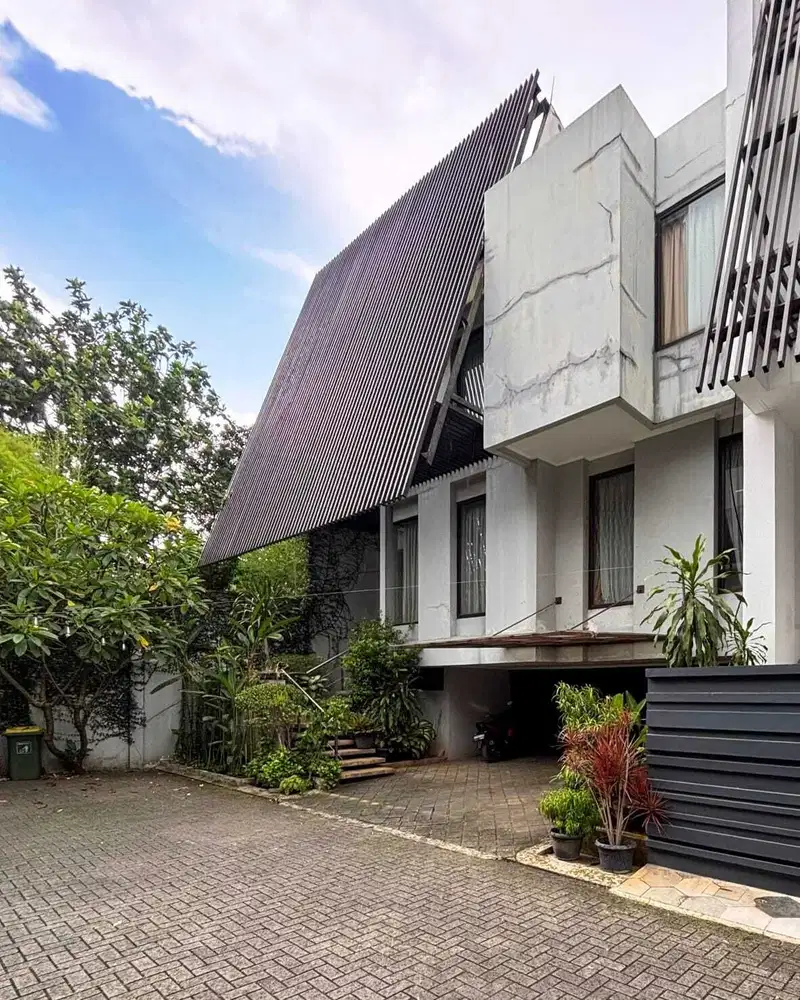 Jual rumah bebas banjir di Bangka Kemang Jakarta Selatan