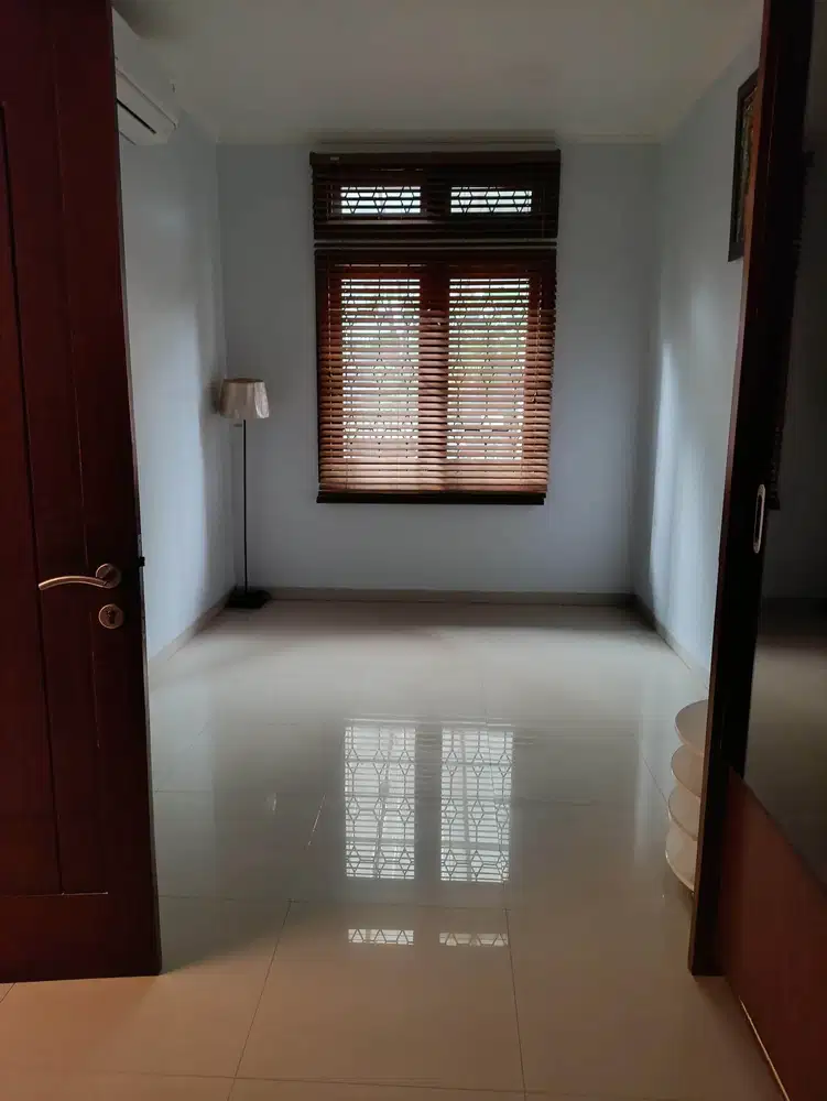 Rmh SHM dkt PRJ kemayoran