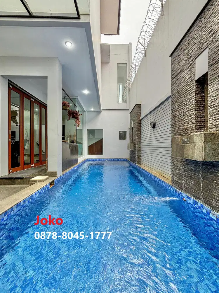 Rumah Mewah 3 Lt dekat Citos Cilandak Barat, Jakarta Selatan