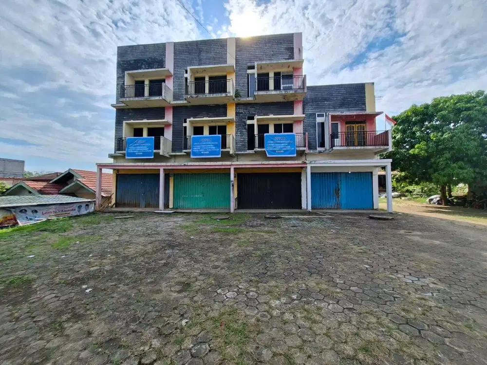 Dijual 3 Unit Ruko Lokasi Strategis di jl. H. Ismail Malik - Jambi!