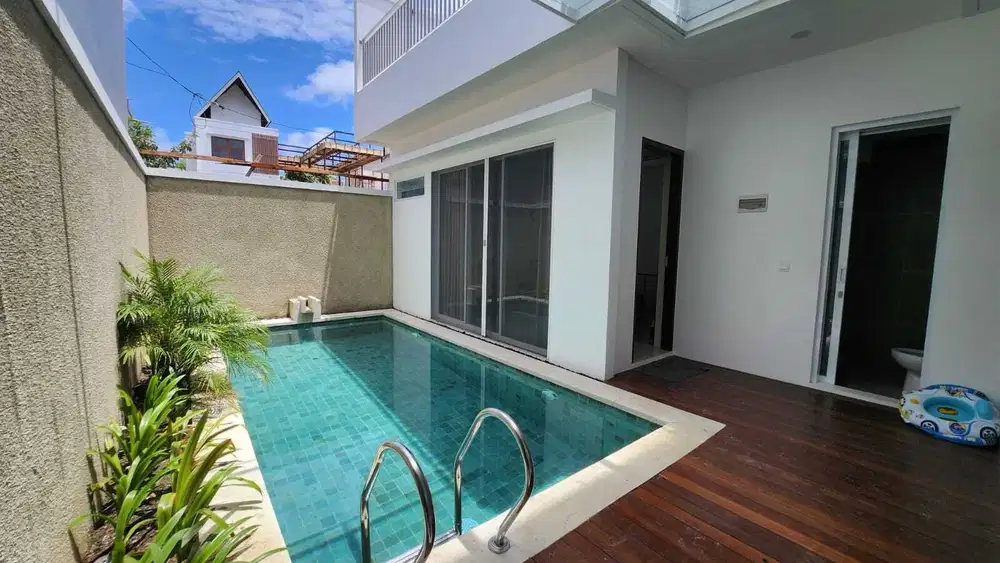 VILLA READY UNIT SANGAT BAGUS FURNISHED LOKASI DEKAT PANTAI UNGASAN