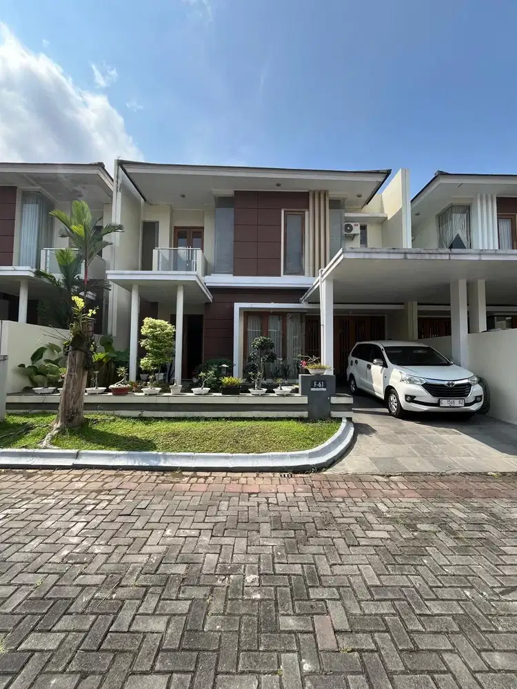 CEPAT DAPAT! RUMAH MEWAH LUX 2 LANTAI ISTIMEWA DALAM PERUMAHAN ELITE