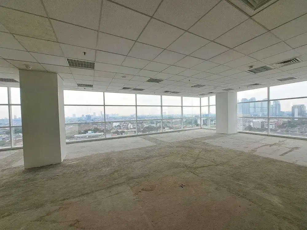 Sewa Kantor 171 m2 di Menara Citicon Slipi, Kondisi Msh Bare Hrg Nego