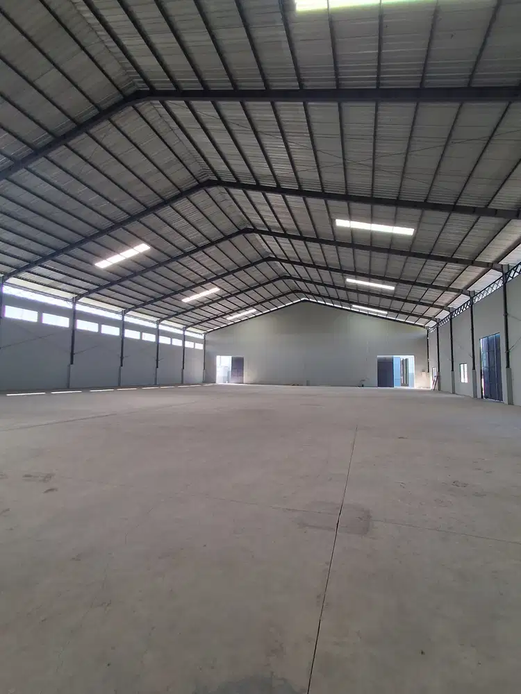 Disewakan Gudang Margomulyo Indah, Surabaya Full Renovasi