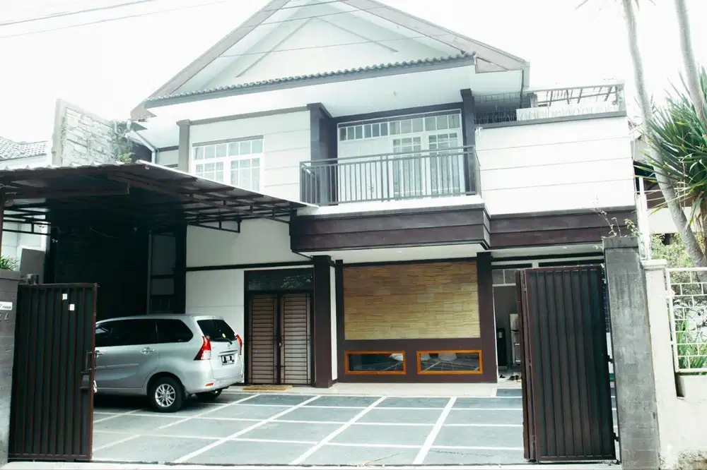 Rumah Modern Minimalis Area Setiabudi Lokasi Strategis Nyaman