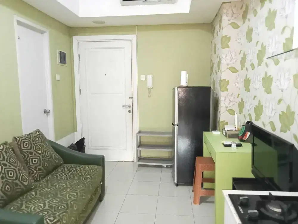 Di sewakan apartemen green lake Sunter tipe 2 bedroom furnish
