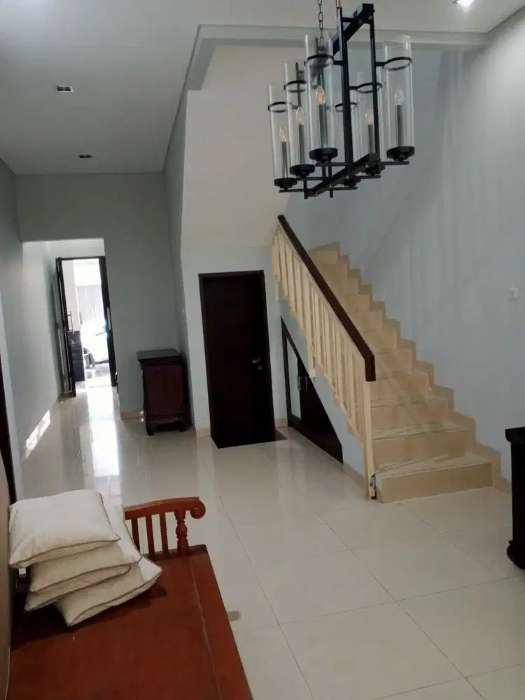Rumah disewakan di Cipete