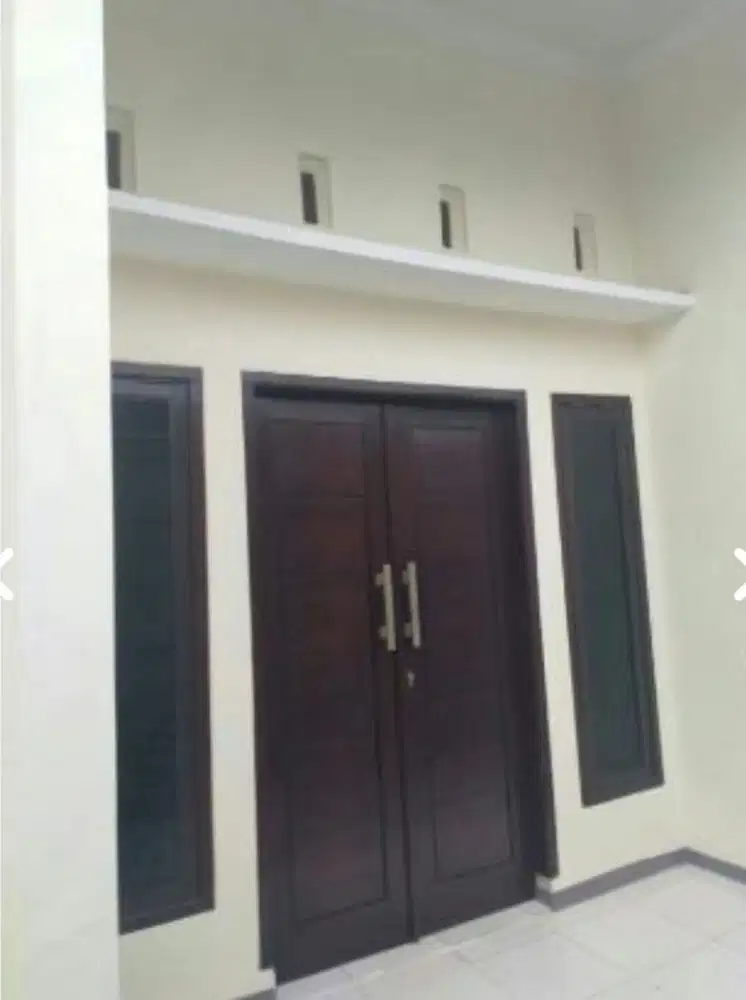Jual Rumah Second masih baik di area kedinding, Surabaya