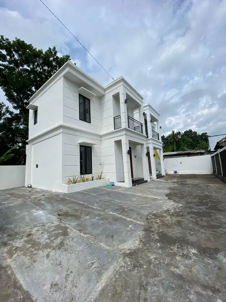 Rumah 2 Lantai Siap Huni Dekat UMY Harga Murah