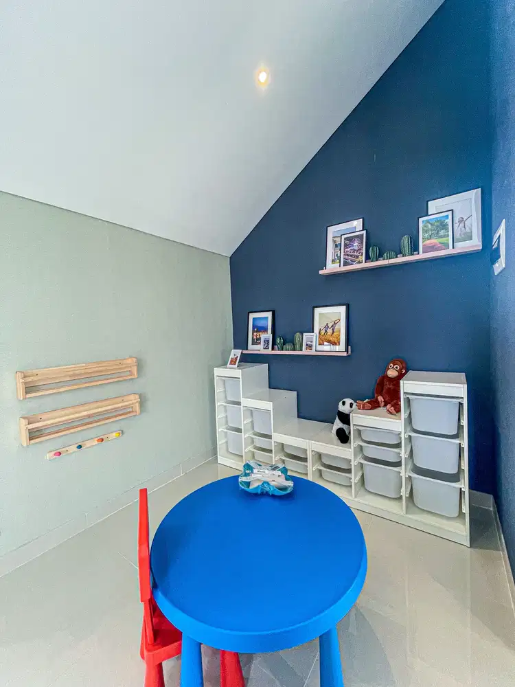 Rumah L5x15 Attic 3 Lantai Essence Garden JGC