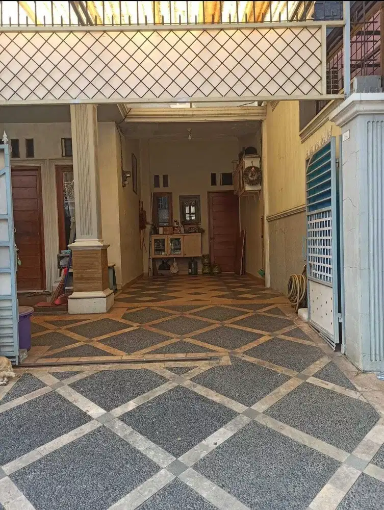 Jual Cepat Rumah 1,5 lantai daerah Johar Baru Jakarta Pusat