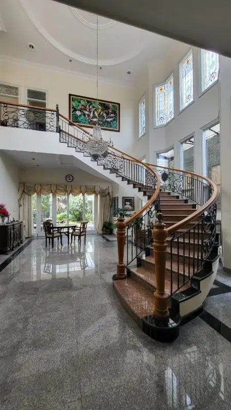 rumah mewah araya blok golf bonus furniture luas 360