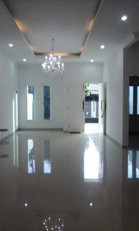 Dijual Rumah  2 LT Bebas Banjir  kapan pun , di Jaka Permai, Bekasi