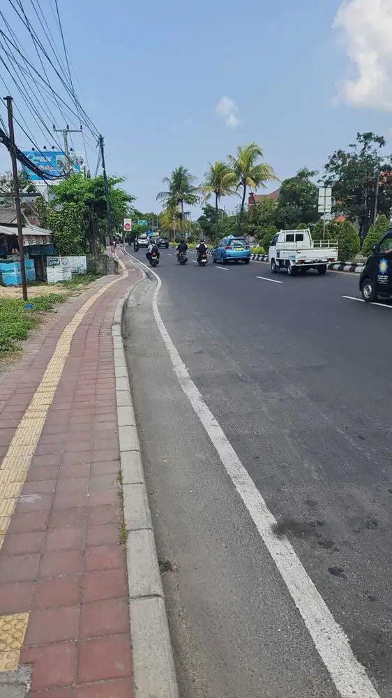 DIKONTRAKAN TANAH PINGGIR JALAN RAYA MURAH
