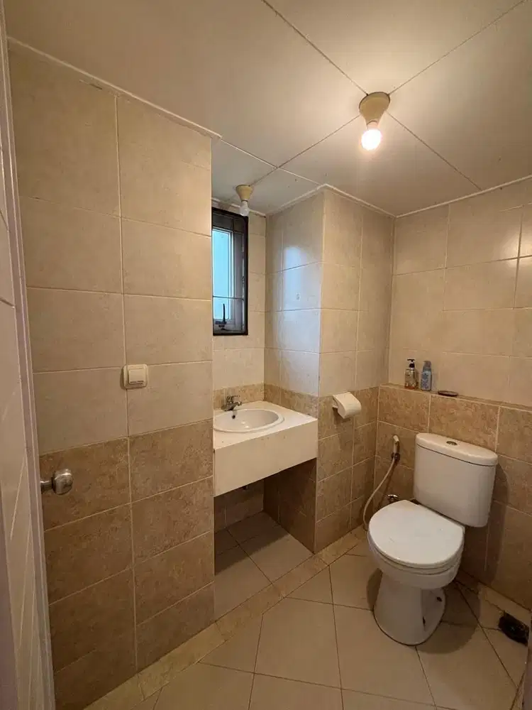 Rumah Bagus Alam Sutera 200m2 siap huni