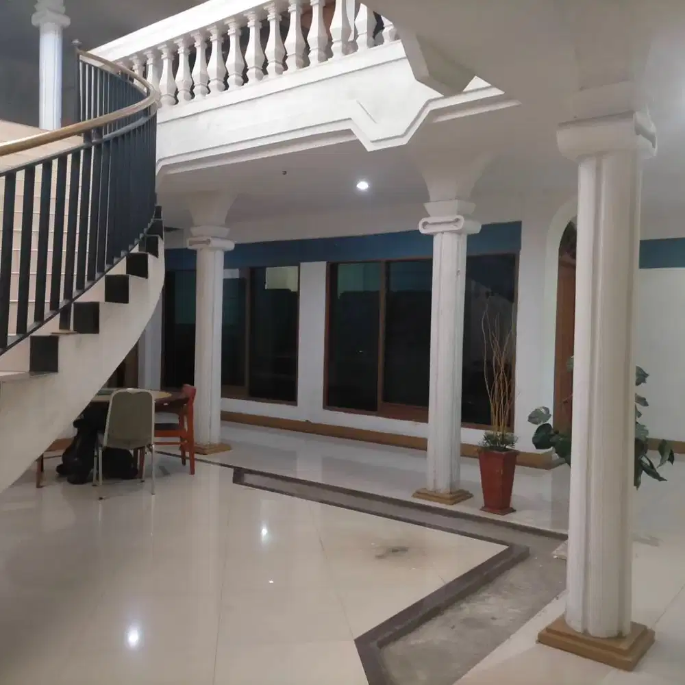 Trn Hrg Wisma Landak Baru/Andi Djemma Luas 600 Meter 20X30 2.5 Ltii