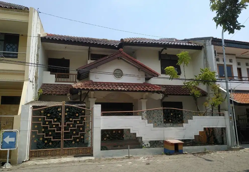 Jual rumah bisa untuk kos kos an