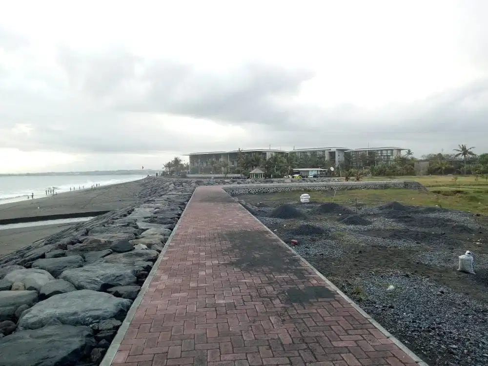 DIJUAL CEPAT  LOKASI TANAH  LOS PANTAI LEPANG BEACH, KLUNGKUNG - BALI