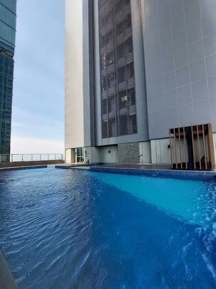 Harga apartemen Holland village 3 kamar private lift