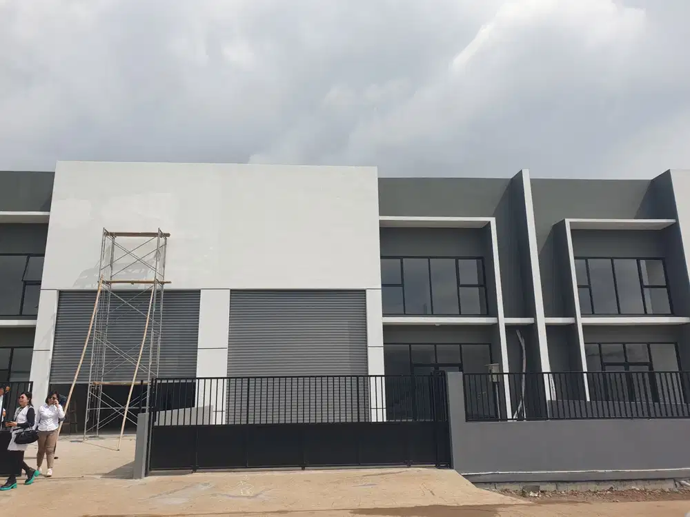 Gudang Multi Guna di Kawasan Industri Blessindo, Sisa 1 Unit Buruannn