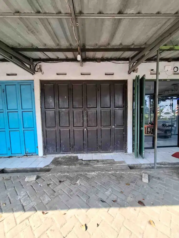 Diswakan Ruko Kios Usaha 1 Lantai Murah Depan Jalan Raya Besar