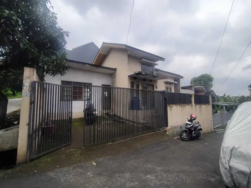 Rumah hitung tanah komplek Cipageran asri dekat Pemkot cimahi