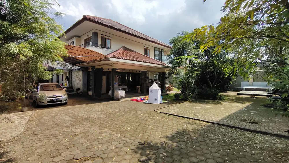 JL.SETRA INDAH Rumah Lux Full Furnished