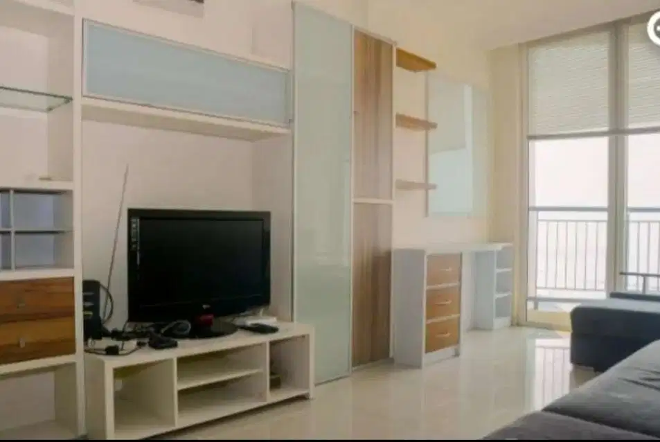 Dijual Unit Apartemen Mewah dan Murah Fully Furnish View Laut Ancol