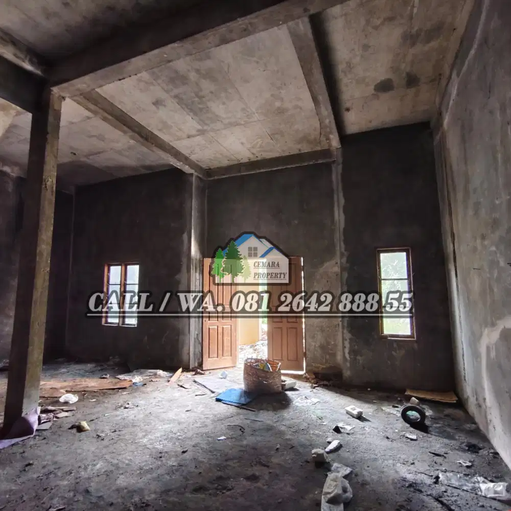 DIJUAL VILLA KOMP CEMARA ASRI JALAN FRESIA