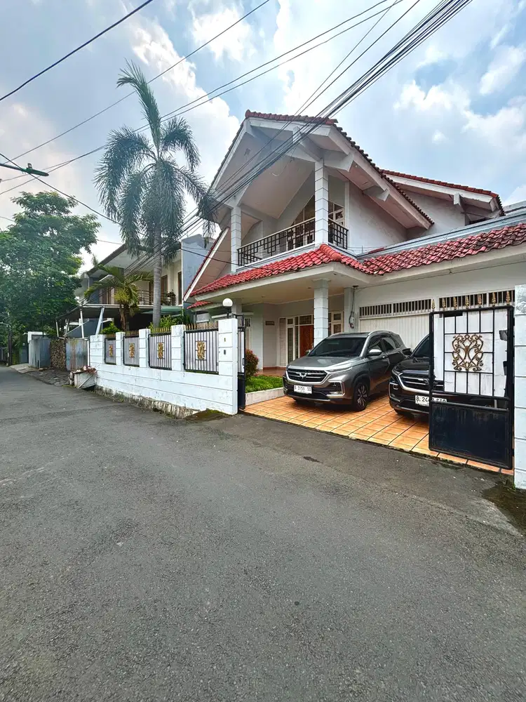 Rumah 2 lantai Dekat dengan MRT Cipete, Jakarta Selatan