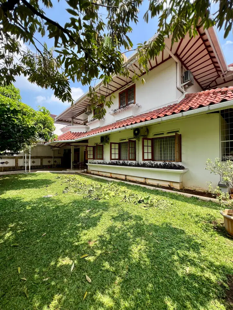 Rumah 2 lantai di Lebak Bulus, Jakarta Selatan