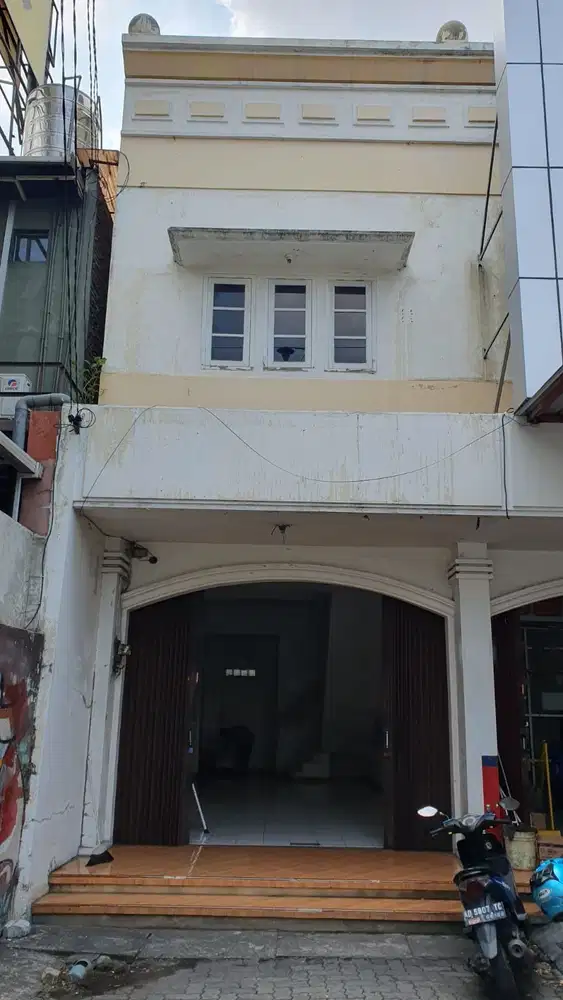 Ruko Siap Pakai,Cocok usaha dan kantor daerah semarang selatan  – 10587