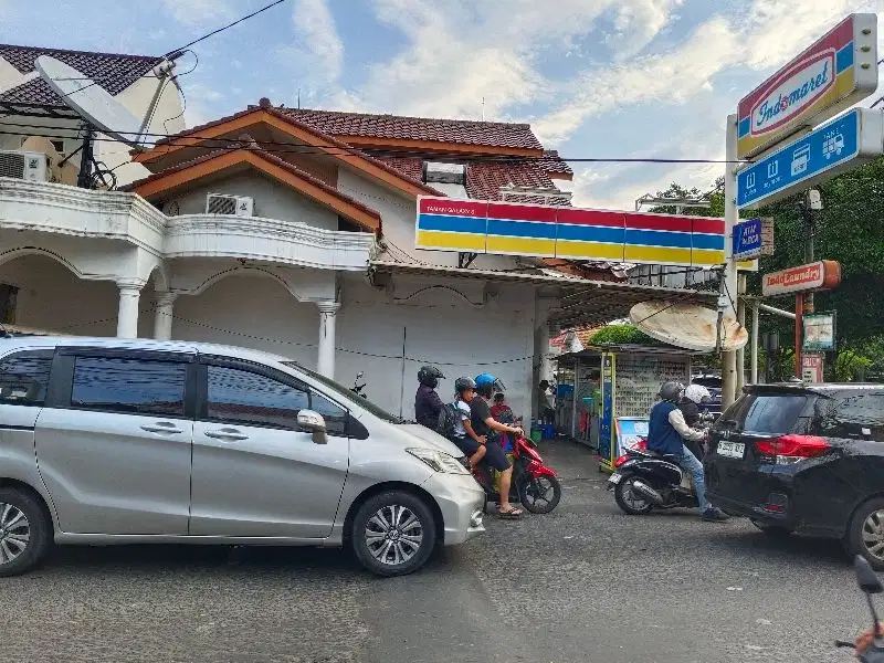 Dijual Rumah Penghasil  Cuan di Taman Galaxy, Bekasi