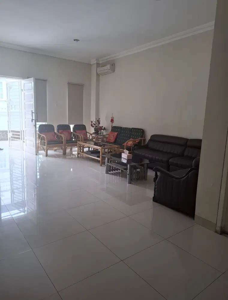 Dijual rumah Palembang Villa Bari