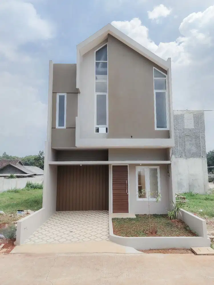 Dijual rumah murah 2 lantai di cibubur lokasi terhapit 2 pintu tol