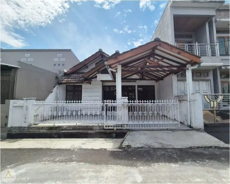 Jual Rumah Taman Cibaduyut Indah Bandung