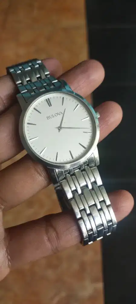 Bulova classic  2 jarum